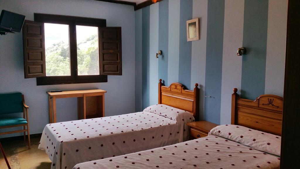 Hotel Juderia Valle Del Jerte Cabezuela Del Valle Luaran gambar